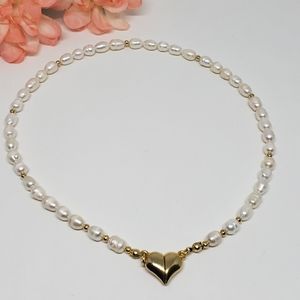 Beautiful cultured pearl necklace!